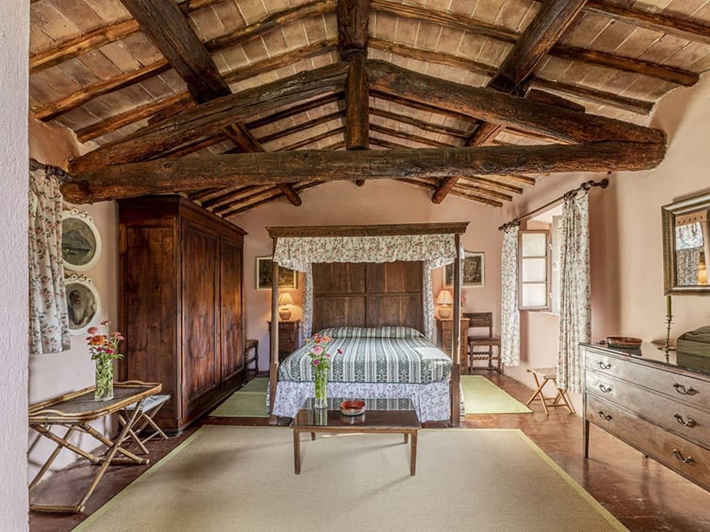 Ginestreto | Tuscan Villa with pool and Tennis court