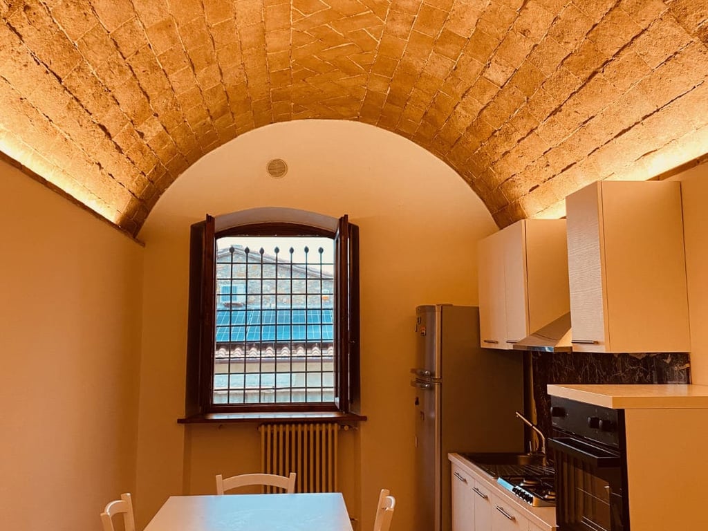 Mandorlo | Apartment on Agriturismo close Casole d'Elsa