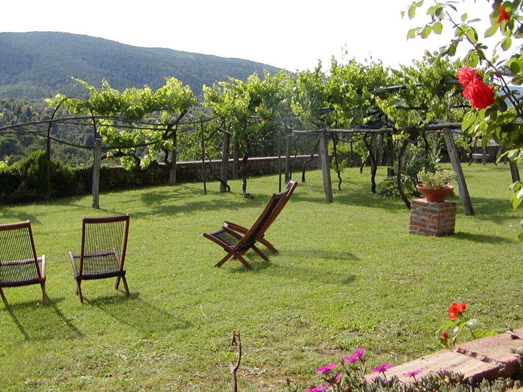 Marta | A spacious apartment for 6 in Montestigliano