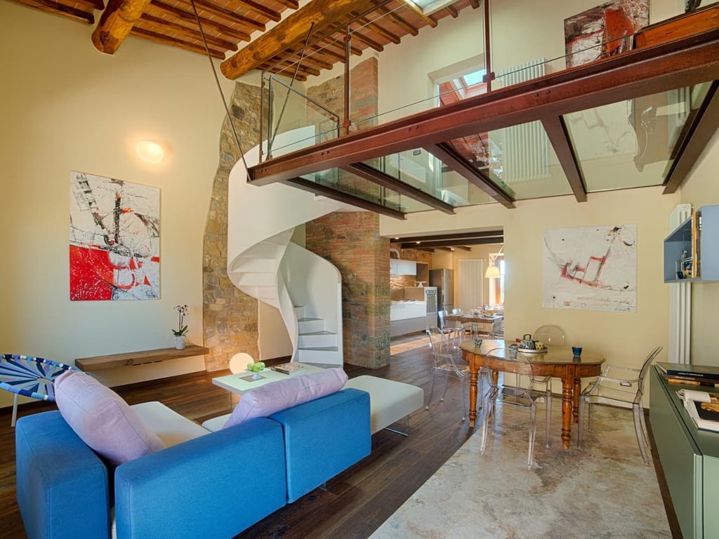 Podere Arbia | Stylish apartment for 6 with pool