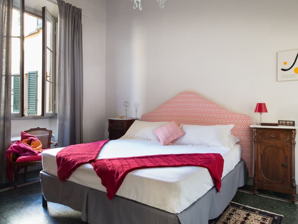 Piero's Place | Central Florence apartment for 6 with A/C and views of the Duomo