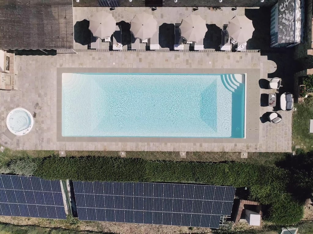 Villa del Chianti | Villa for 12 with a swimming pool and spa