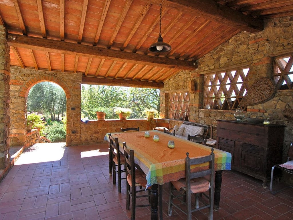 Casa Allioni | Tuscan Villa for 6 with amazing views