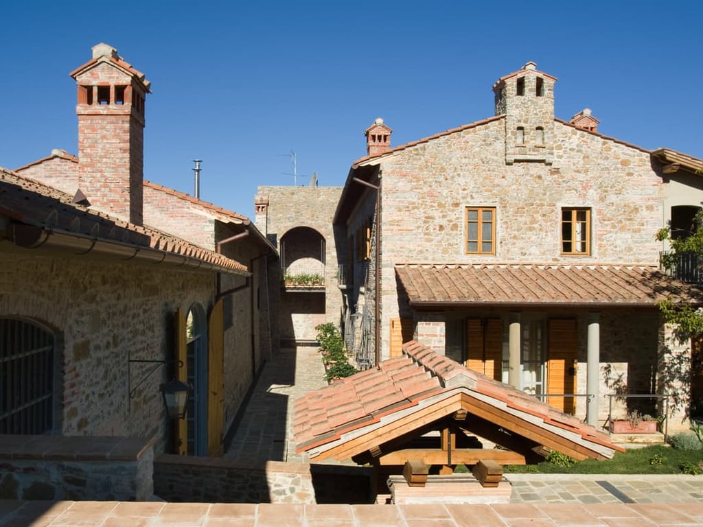 Terrazzino | Luxury Tuscan Villa for 6 with AC and shared pool 