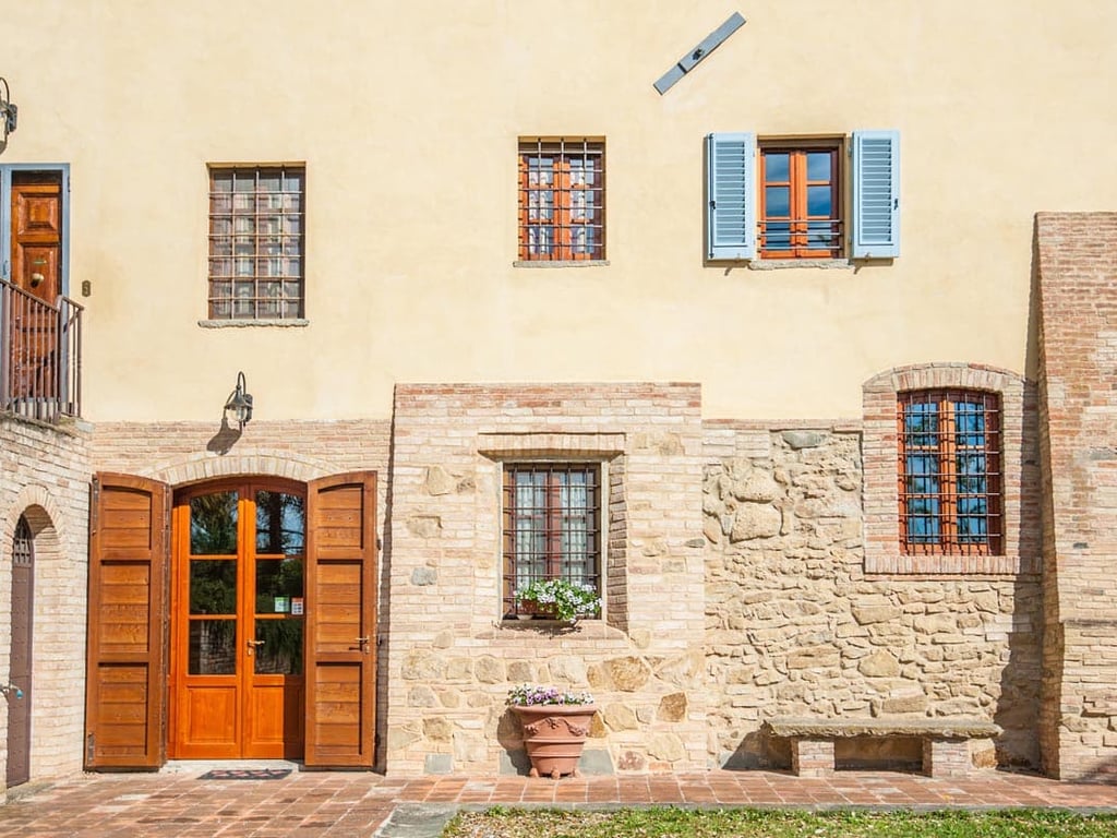 Villa San Miniato | Historic villa with a large pool