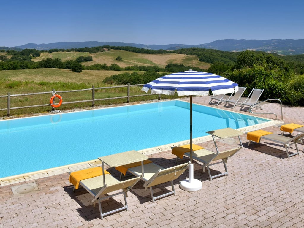 Villa Costa | Luxury Tuscan villa a short distance from the sea
