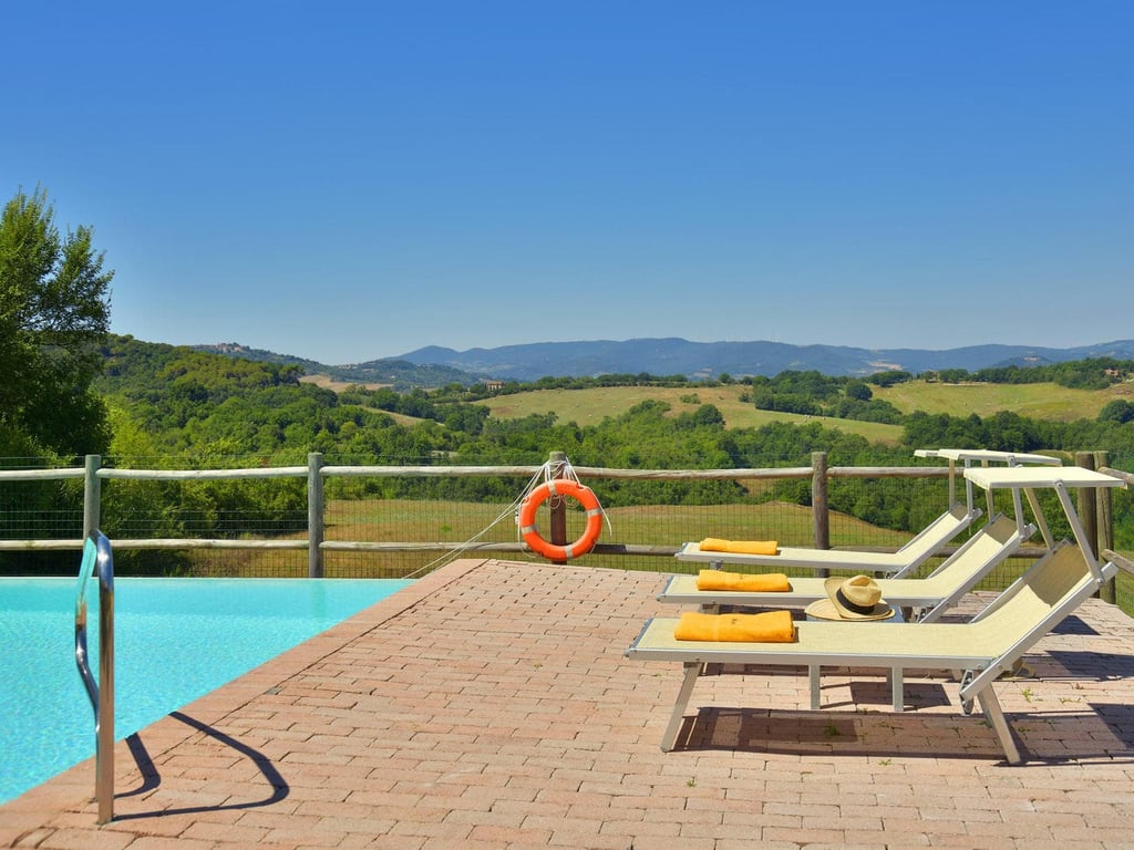 Scudo | Elegant villa with infinity pool on the Tuscan coast