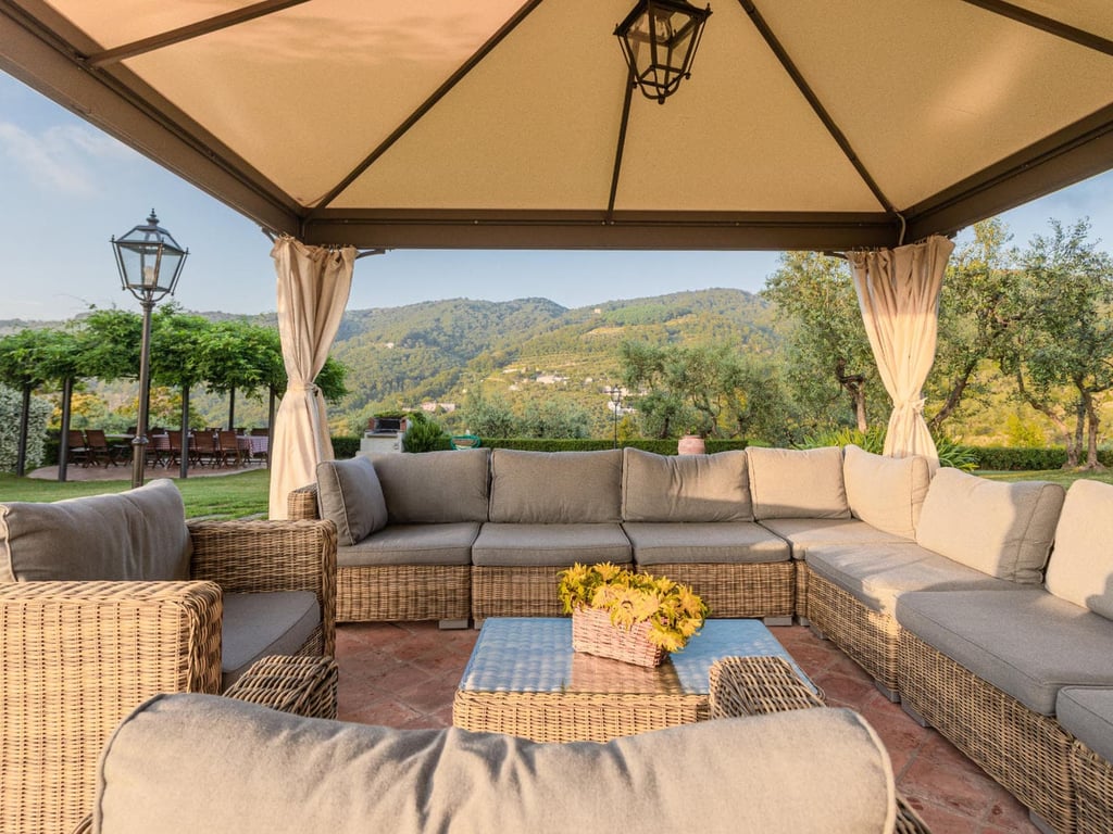 Villa Falesia | Luxury Tuscany Villa with Fantastic Views