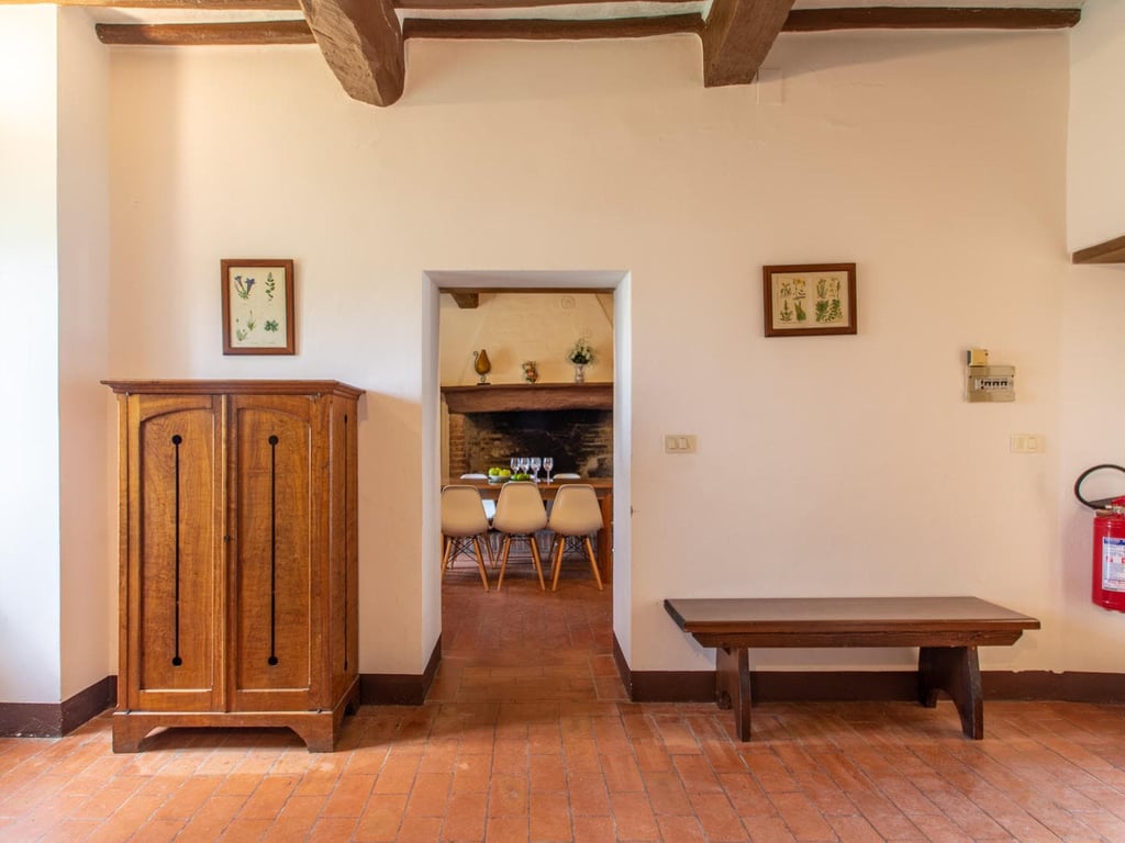 Alloro | Apartment and pool close to an Umbria village