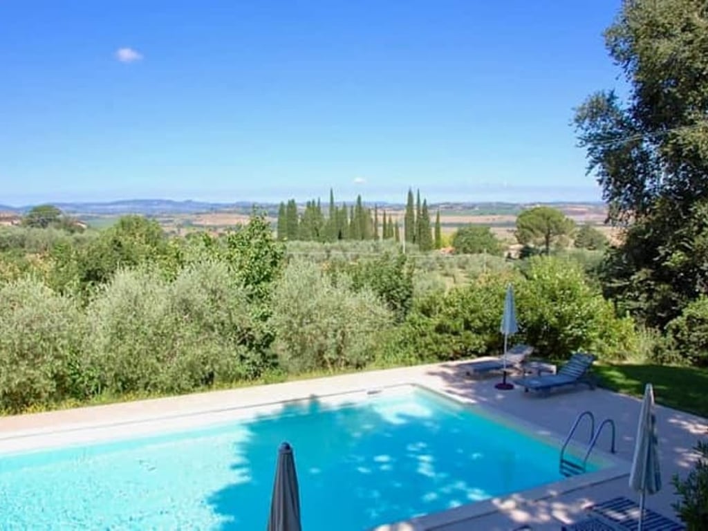Alloro | Apartment and pool close to an Umbria village