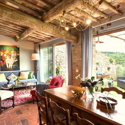 Emilio | Stylish Villa for 4 on historic Tuscan estate