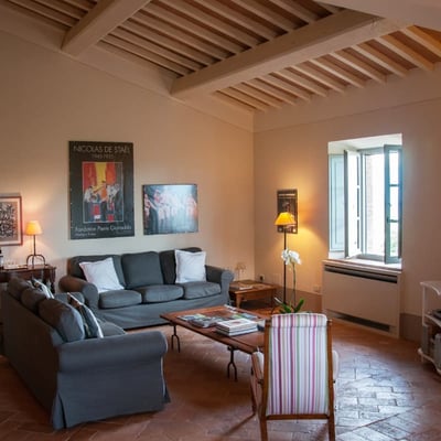 Aceronina, spacious villa for six with pool