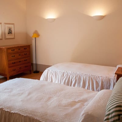 Aceronina, spacious villa for six with pool