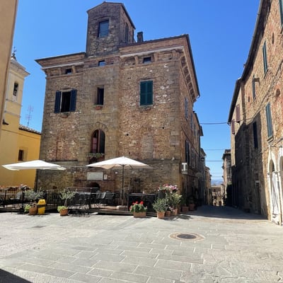 Casa Etrusca | An elegant home in an Etruscan village