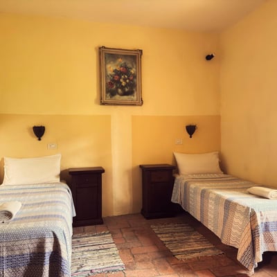 Gli Archi | Apartment for 5 in a Farmhouse west of Siena