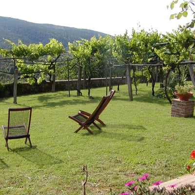 Marta | A spacious apartment for 6 in Montestigliano