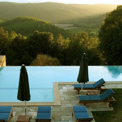 Pipistrelli | Luxury villa and pool in private woods near Siena