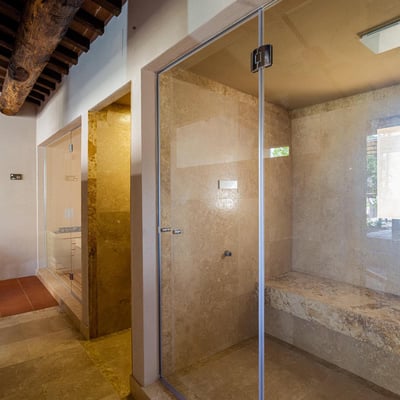 Podere Castello | Elegant Tuscan Farmhouse with vineyard views