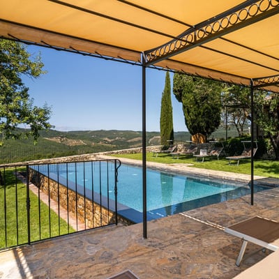 Podere Castello | Elegant Tuscan Farmhouse with vineyard views