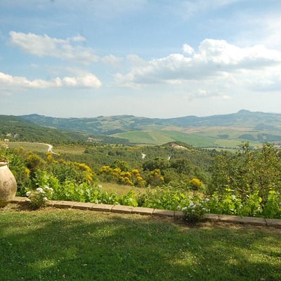 Valdorcia | Val d'Orcia Villa for 8 with Pool and Stunning Views