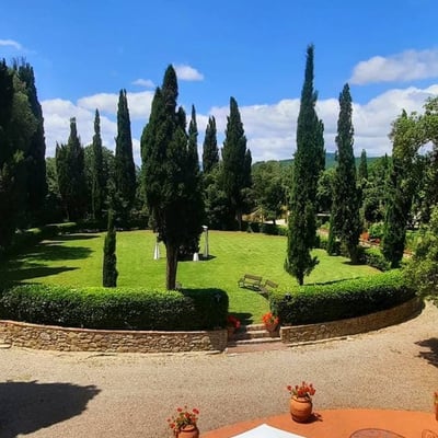 Villa Bianca | Elegant villa for 26 in the Val d'Orcia