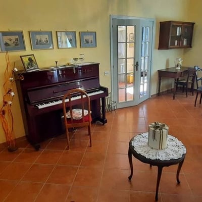 Villa Bianca | Elegant villa for 26 in the Val d'Orcia