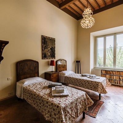 Villa Giancarlo | Historic Tuscan villa for 10