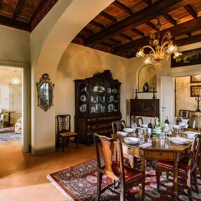 Villa Giancarlo | Historic Tuscan villa for 10