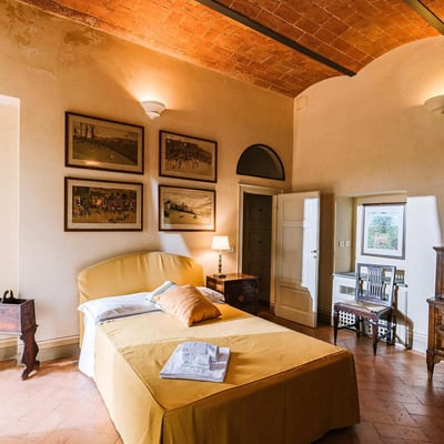 Villa Giancarlo | Historic Tuscan villa for 10