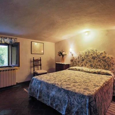 Villa Goga | Historic Villa and Pool near Siena