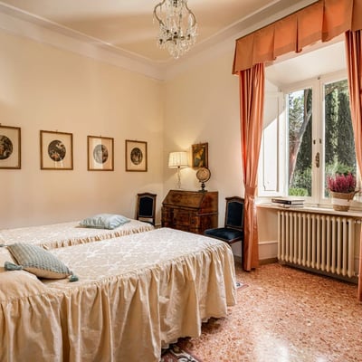 Villa Lucia | Historic Italian Villa near Siena for 14 guests
