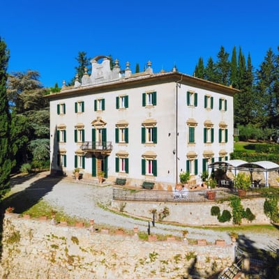 Villa Lucia | Historic Italian Villa near Siena for 14 guests