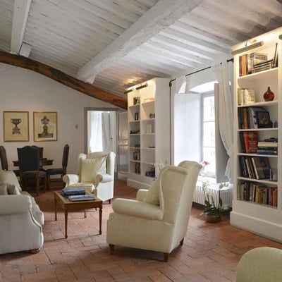 Orologio | Tuscan villa near Lucca and the Italian Riviera