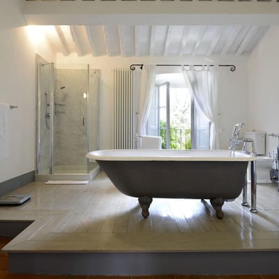 Orologio | Tuscan villa near Lucca and the Italian Riviera