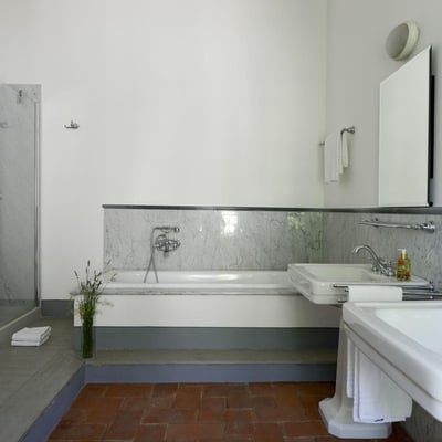 Orologio | Tuscan villa near Lucca and the Italian Riviera