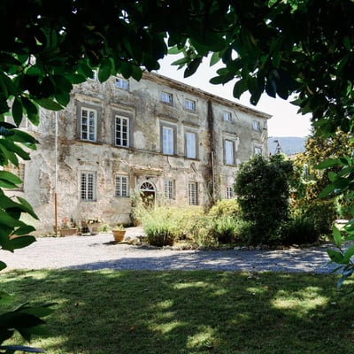 Orologio | Tuscan villa near Lucca and the Italian Riviera