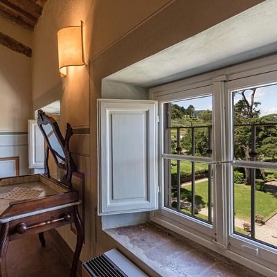 Villa Ponte | Majestic Villa near Lucca with pool and gardens