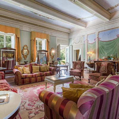 Villa Ponte | Majestic Villa near Lucca with pool and gardens