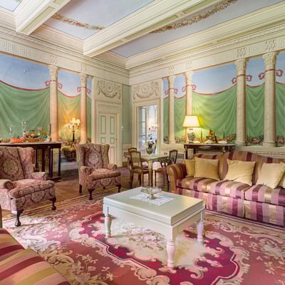 Villa Ponte | Majestic Villa near Lucca with pool and gardens