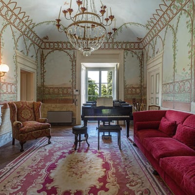 Villa Ponte | Majestic Villa near Lucca with pool and gardens