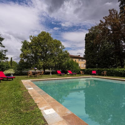Villa Ponte | Majestic Villa near Lucca with pool and gardens