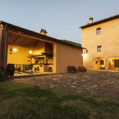 La Ronda | Tuscan apartment on a wine estate near Florence
