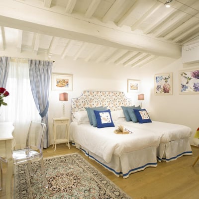 Villa del Chianti | Villa for 12 with a swimming pool and spa