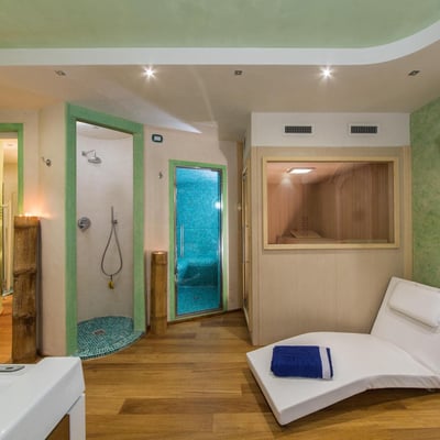 Villa del Chianti | Villa for 12 with a swimming pool and spa