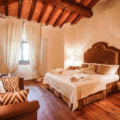 Villa Dioneo | Luxury Historic Villa with Private Pool and Gym