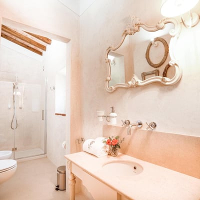 Villa Dioneo | Luxury Historic Villa with Private Pool and Gym