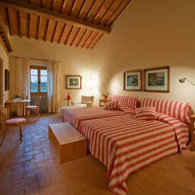 Portico in Borgo Rinnovato