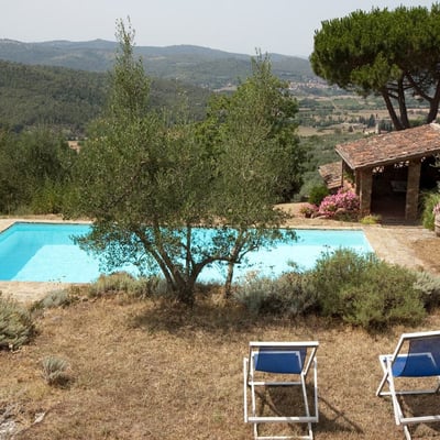 Casa Allioni Villa for 6 in Tuscany