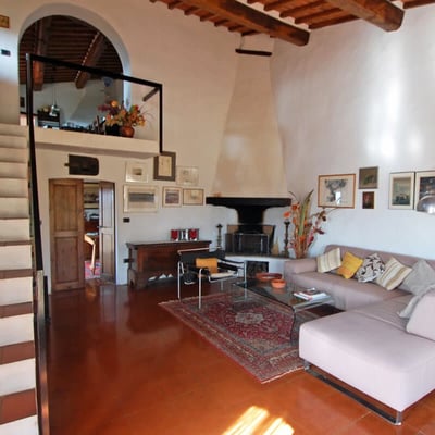Casa Allioni Villa for 6 in Tuscany