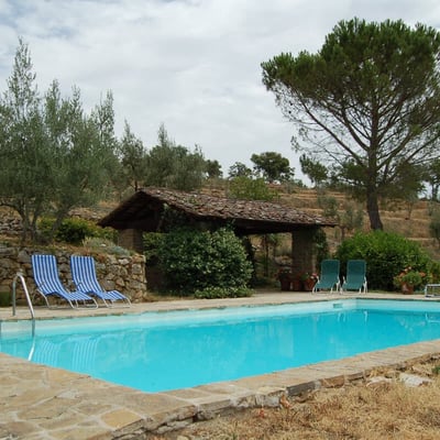 Casa Allioni Villa for 6 in Tuscany